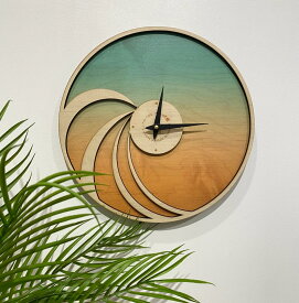 【送料無料】【Coco Nene】 時計 壁掛け Gradient Wave Layered Clock ヤシの木 波 ALOHA ハワイ 海 砂浜 木製 hawaii ハワイ インテリア ハワイ製 ku