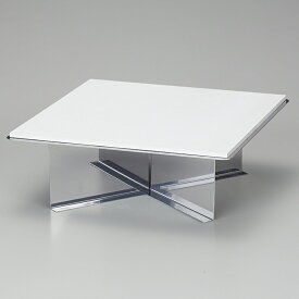 受金具