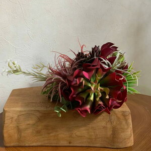 VR؂ƑAiA[eBtBVt[j̃AWg CTG}t