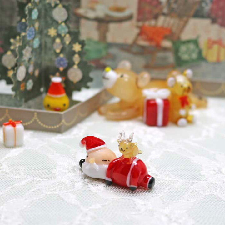 楽天市場】ガラス細工 サンタさんトナカイと休憩中 クリスマス サンタ 