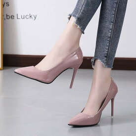 【先着60名：200円Offクーポン】パンプス 痛くない ハイヒール オフィスポインテッドトゥ エナメル 黒 ブラック ピンヒール 美脚パンプス ヒール10.5CM 結婚式 通勤 シンプル 冠婚葬祭 就活 リクルート