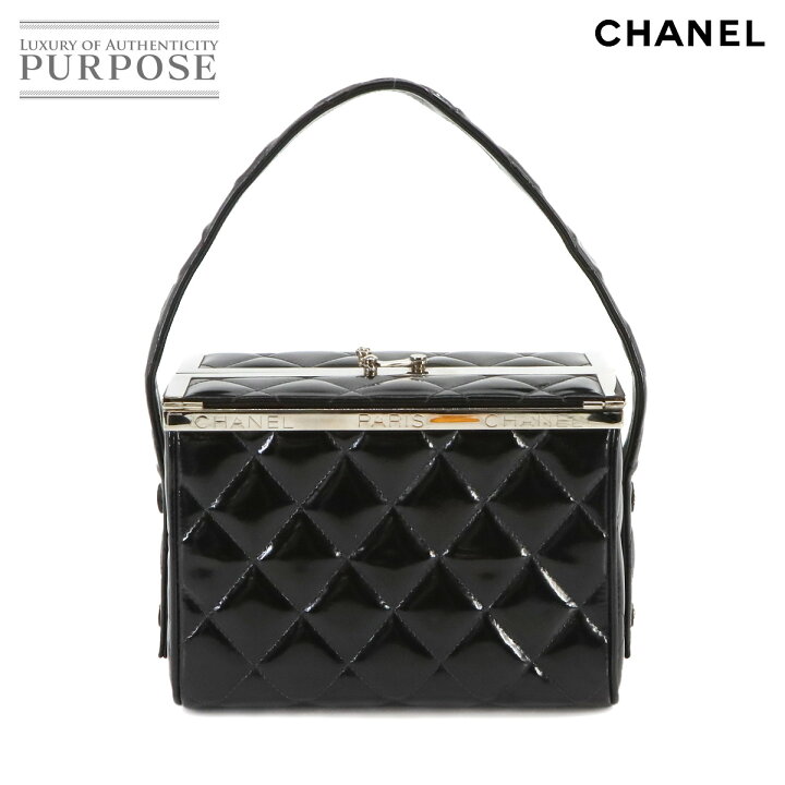 CHANELマトラッセバニティ【エナメル】シャネル - ハンドバッグ