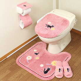 魔女の宅急便 トイレマットセット 4点セット ジブリ ジジ 花さんぽ センコー トイレマット 58×60cm 兼用フタカバー スリッパ ペーパーホルダーカバー ピンク トイレタリーセット トイレカバーセット 吸着タイプ キャラクターグッズ キャラ かわいい クロネコ 黒猫