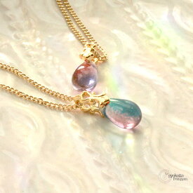 ネックレス 色が変わる 雫 シンプル ガラス かわいい しずく ブルー 青 紫 レディース 女性 プレゼント ギフト　ポイント消化