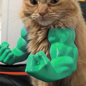 筋肉の猫の首の腕 ペットアクセサリー｜猫のための強い腕 + 創造的な巨大な腕 ｜3D プリント高精度制作 着脱簡単 インタラクティブ機能搭載｜子猫誕生日会/ハロウィーンコスプレ/家庭での遊びシーンに最適