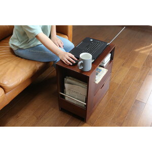 VR؋ː̌yʃ\t@TChS uE