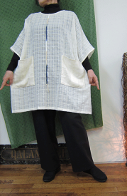 センターヤーンがすっきり♪生成のクレープゆらーりゆられーて微笑みチュニック　一着限定