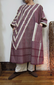 あの頃のギザギザハートが懐かしい個性派は柄で着るのだワンピース　一着限定