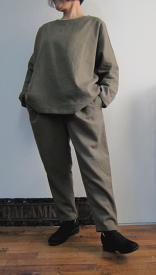 2泊3日の旅にはコレ！リラックスしましょ♪ダブルガーゼのパンツスーツ　12色からお好きな色をお選びください/綿100％