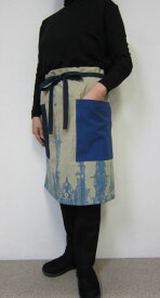 個性派エプロン・青い森