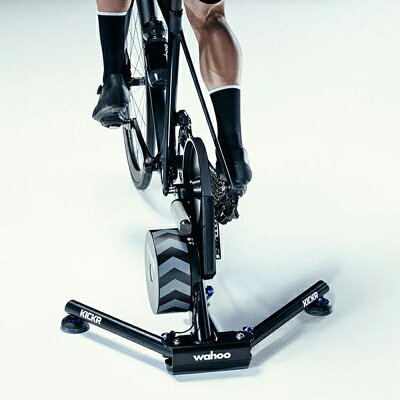 ワフーダイレクトドライブ式固定ローラー台KICKRSmartTrainer22(キッカースマートトレーナー)2022年新型モデルWi-Fi搭載の6枚目の商品画像