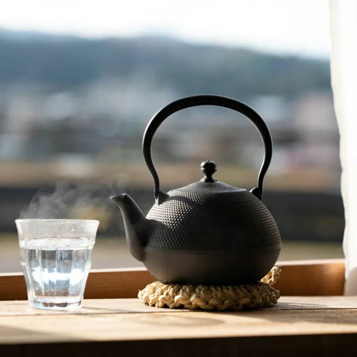 楽天市場】南部鉄器 鉄瓶 なつめ形 アラレ【直火・IH 鋳物製 南部鉄 