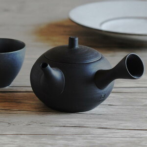 SALIU  }{@yPg eB[|bg  }{ rz