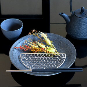   7.0M@18300007yaH tV[Y aH B   z