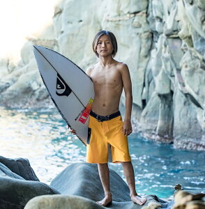 yyVX[p[SALEԂP10{IzAEgbgi Quiksilver NCbNVo[ SATURN SOLID YTH 17 LbY j̎q tBbg^C {[hV[c  Cp T[tB T[tpc C  