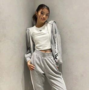 アウトレット価格 ROXY ロキシー フィットネス UP BEAT ZIP HOODIE レディース ウィメンズ パーカー フーディ ジップ トレーニング ヨガ スポーツウェア