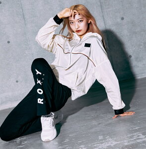 アウトレット価格 ROXY ロキシー フィットネス BOUNCE FEEL JACKET レディース ウィメンズ アウター ヘビージャケット 冬物 上着 防寒 トレーニング ヨガ スポーツウェア