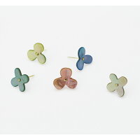 楽天市場 ギフト包装無料 メール便330円 貝釦のお花のプッシュピン いろどり ハンドメイド 手作り ボタン シェルボタン 貝ボタン 画鋲 画びょう がびょう 押しピン おしピン 花 インテリア かわいい 日本製 Cohana コハナ こはな プレゼント ギフト おうち時間