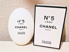 L'eau 　No 5 シャネル 　CHANEL ハンドクリーム　卵　プレゼントに　祝い ロー　　クリスマス　バレンタイン　即納 代引き不可 ラ クレーム マン　chanel のラッピング　ショッパー付　レターパックのみ送料無料