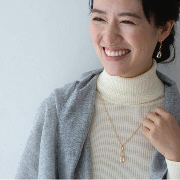楽天市場】【 スーパーSALE ☆ OFF PRICE 】 スワロフスキー 