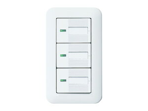(LINEクーポン有)パナソニック WTP50413WP コスモワイド埋込パイロット・ほたるトリプルSW(片切) (プレート付) (ホワイト) (5個セット) Panasonic