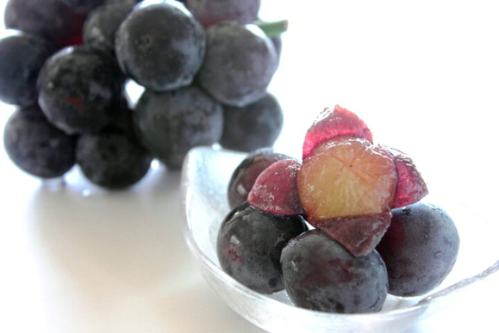 楽天市場 宝石ぶどう 彩りセット三次ピオーネ 黒い真珠 島根シャインマスカット各１房入り約１ ２kg ２房 箱７月下旬より順次発送予定 旬の果物 フルーツ くだもの 同梱不可 日時指定不可 お中元 ぶどう ぶどう中元 お中元ギフト フルーツまき