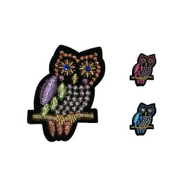 ［刺繍ブローチ］ラメビーズ動物フクロウMade in japan刺繍、ブローチ、全面刺繍、立体、鳥、ふくろう、キラキラ、金糸、軽い