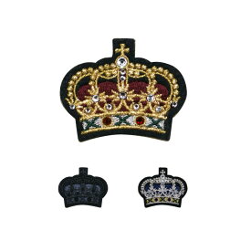 ［刺繍ブローチ］王冠・大Made in japan刺繍、ブローチ、立体、軽い、キラキラ、豪華、大きめ、ラインストーン