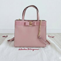 楽天市場】Salvatore Ferragamo（カラーピンク）（バッグ・小物 