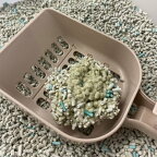 猫砂 ニオイをとる砂 リラックスグリーンの香り 5L