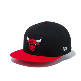 NBA NEW ERA シカゴ ブルズ 2TONE ブラック × チームカラー レッドバイザー 9FIFTY / メンズ 帽子 キャップ Chicago Bulls ニューエラ