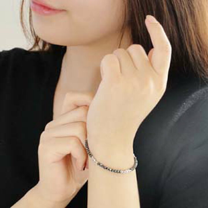 楽天市場】K18WG ブラックダイヤモンドデザインブレスレット10カラット 