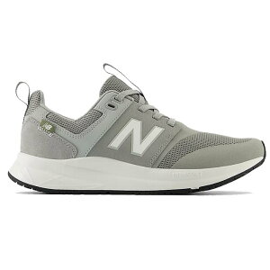 NewBalance j[oX EH[LOV[Y _Ci\tg 900 v2 2E O[ N UA900CG2