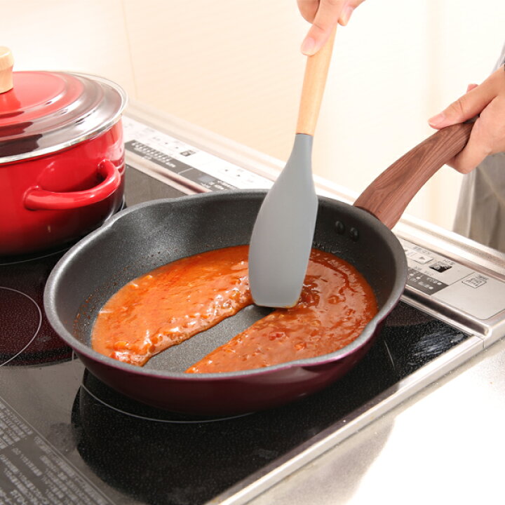 オープニング大放出セール ４本セット シリコンキッチンツール おたま ターナー スプーン ヘラ 調理器具 セット 傷つきにくい 収納 かわいい 吊り下げ グレー 木 引っ越し 買い替え Dprd Jatimprov Go Id