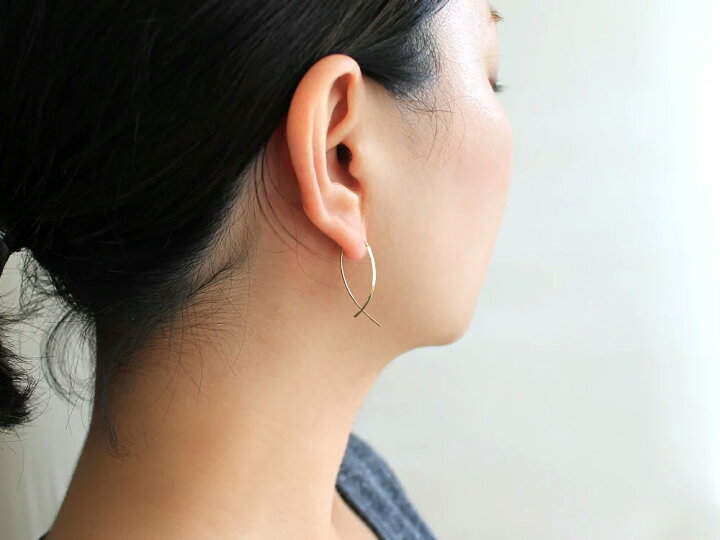 楽天市場】【3/28午後値上げ実施】 K18 Hineri ピアス 18k K18 18金 