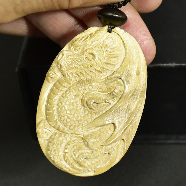 楽天市場】【一点物】マンモス牙 彫刻 龍（ドラゴン） 水晶 ネックレス 