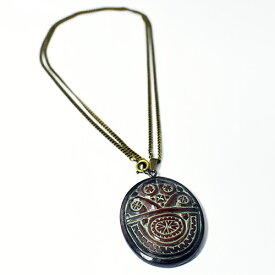 【一点物】アイヌ紋様 エリマキ 彫刻 ネックレス 源平 ウッドカービング カムイ 神威 手彫り ペンダント【送料無料♪】￢