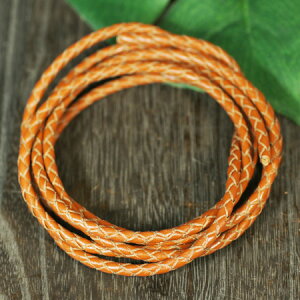 【卸価格販売】編み込み レザーコード(革紐)丸型 牛革 直径3mm×1m ライトブラウン ネックレス チェーン アクセサリー用 素材【メール便対応可】