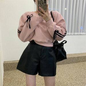 g CW[ 킹₷ {  g[i[