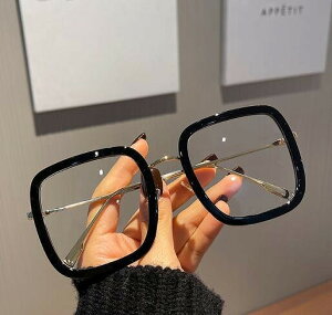 �t�@�b�V�������� �ዾ �T���O���X �ɒB���K�l �A�N�Z�T���[ ���蕨