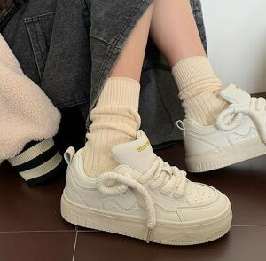 ���f�B�[�X �C �V���[�Y �X�j�[�J�[ �^���C �����₷�� ����