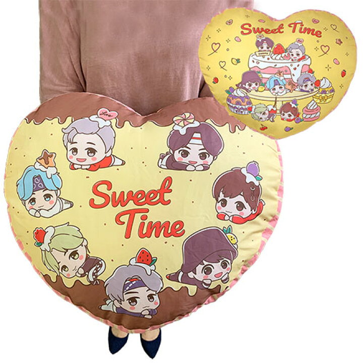 楽天市場】【TinyTAN SweetTime プレミアム ハート型 クッション MIC Drop 50×40cm】BTS BT21 クッション 枕 インテリア グッズ 寝具 大きい まくら 枕 防弾少年団 抱き枕 Dynamite ヒップホップ バンタン 公式 JIN SUGA J-HOPE RM V Jimin Jung Kook : 楽天市場】【TinyTAN SweetTime プレミアム ハート型 クッション MIC Drop 50×40cm】BTS BT21 クッション 枕 インテリア グッズ 寝具 大きい まくら 枕 防弾少年団 抱き枕 Dynamite ヒップホップ バンタン 公式 JIN SUGA J-HOPE RM V Jimin Jung Kook :