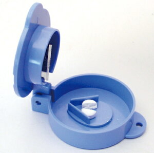 ��̏��܃J�b�^�[�y�s���J�b�^�[�z