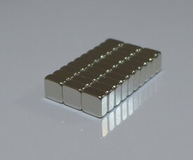 ネオジム磁石19.1mm×9.5mm×1.6mm(N35) 30個セットネオジウム 超強力 マグネット　強力磁石　永久磁石　いろいろ使えますリール改造・燃費アップ・フィギア・プラモデル・日曜大工・工作・DIY・紙留め・実験