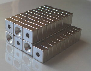 lIW p^Mt20mm×10mm×5mm(N35)  }Olbg ͎ΎMlWŌŒł̂ł낢g܂B؍HEvfEjHEHEDIYEނEԁEoCNE߁E