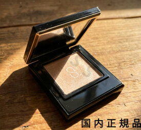 （10時までのご注文当日発送）（休業日除く）国内正規品　SUQQU　スック　モノ　ルック　アイズ　e