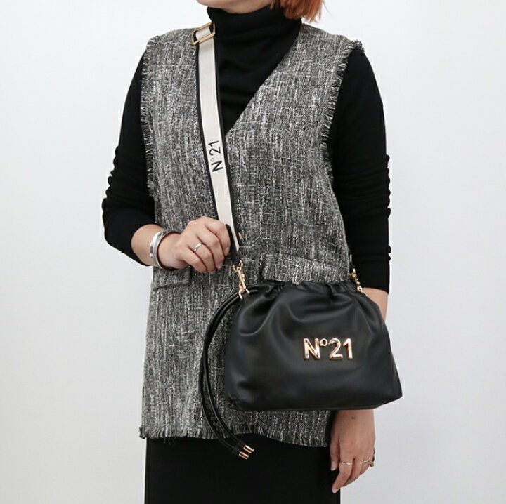 楽天市場】【N°21】ヌメロヴェントゥーノ 23EBP0901EC01 N001 BLACK 