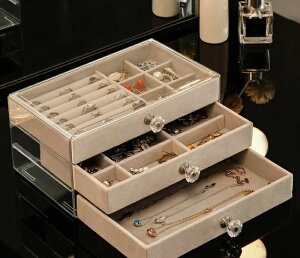 WG[[{bNX ANZT[P[X Δ WG[fBXvCXg[W o3t lbNX sAX uXb