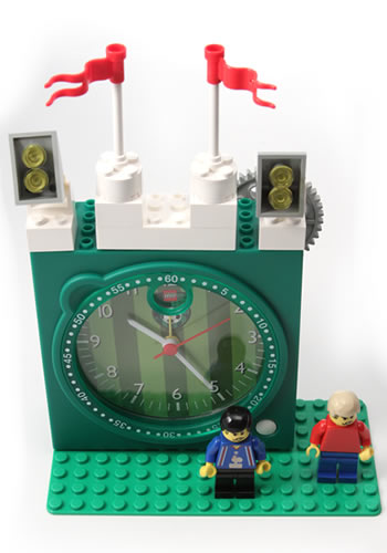 レゴ 目覚まし時計（置き時計） LEGO Kid's 「Soccer」サッカー  楽しく組み立て、楽しく着せ替え、POP＆キュート「レゴ・ブロック」の目覚まし時計。 4193357 | リコメン堂
