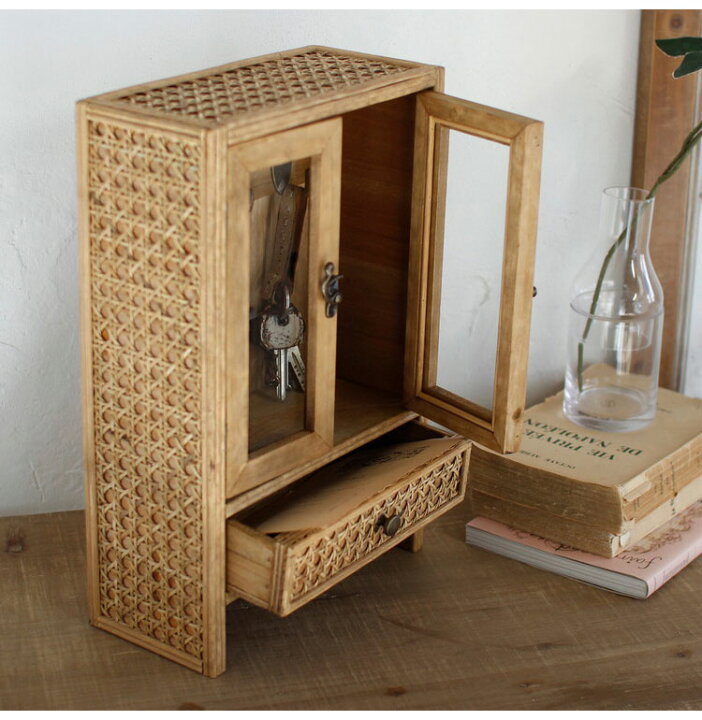 楽天市場】ラタン ガラス扉付き ミニキャビネット フック 引出し  